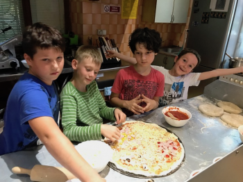 img25